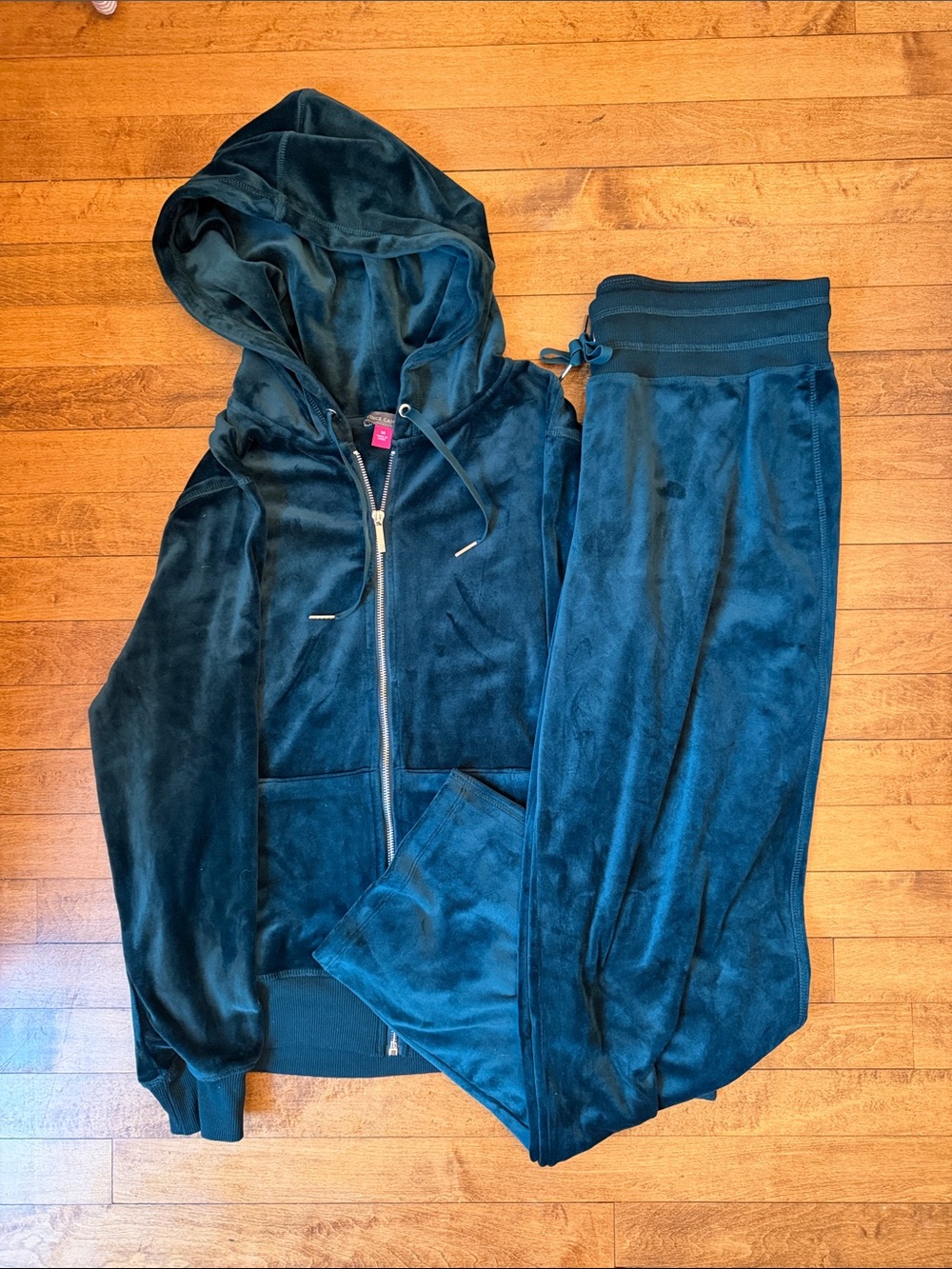Dark Green Velour Zip Hoodie & Pants Set - Vince Camuto